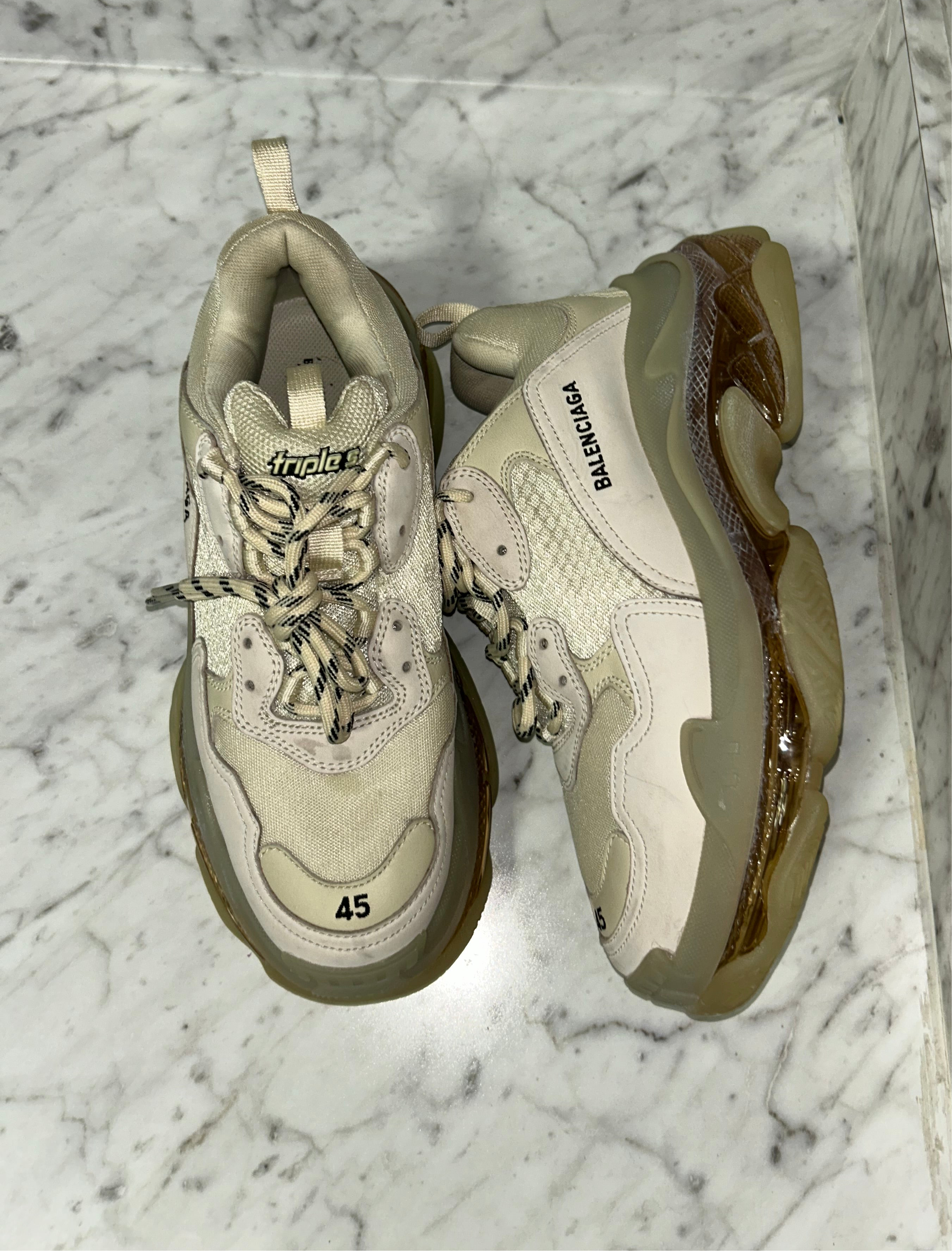 Triple S Balenciagas